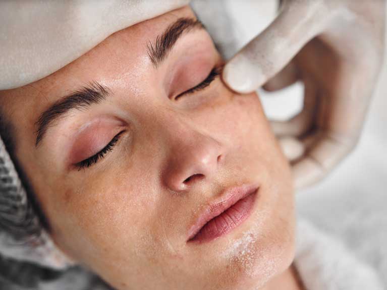 http://Derma%20Beauty%20Clinic%20-%20Steadfast%20Comprehensive%20Treatment%20Offering